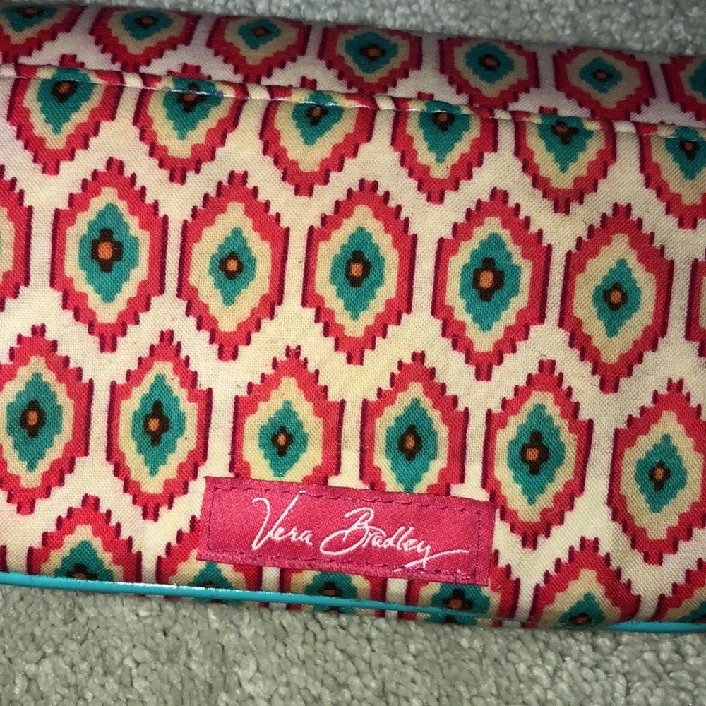 Vera Bradley‎ Wristlet Wallet